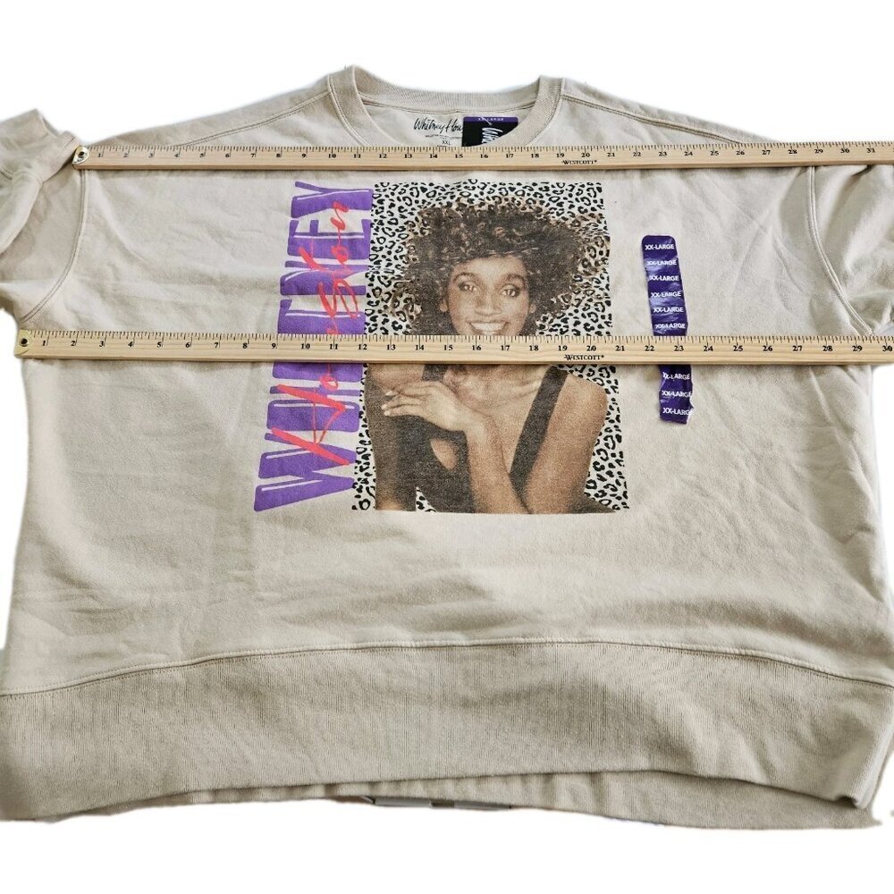 Whitney Houston Sweatshirt Womens XXL Beige LS Fleece Inside Music Icon Boho NWT - Picture 4 of 16